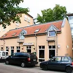 Filmhotel Lili Marleen מלון