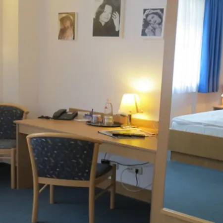 Filmhotel Lili Marleen Poczdam