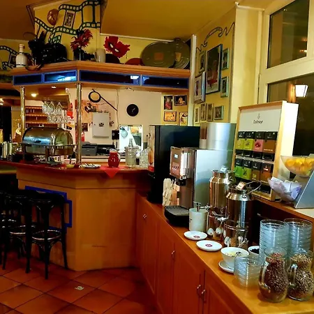 Filmhotel Lili Marleen Hotel