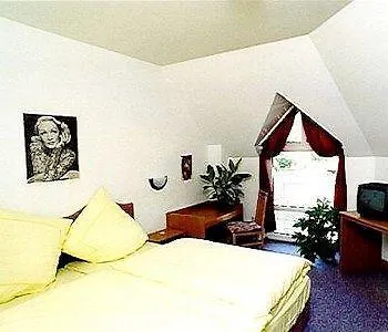 Filmhotel Lili Marleen 3* Potsdam