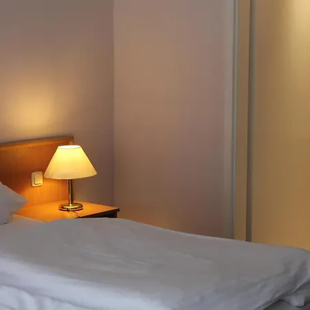 Filmhotel Lili Marleen 3*