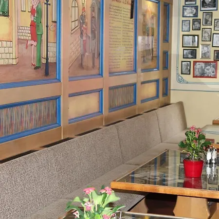 Filmhotel Lili Marleen 호텔