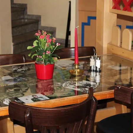 Filmhotel Lili Marleen 호텔 3*