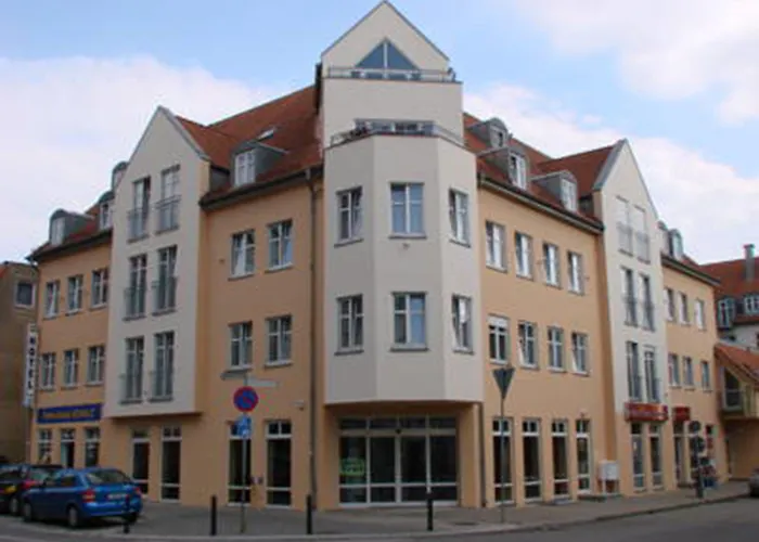 Filmhotel Lili Marleen ホテル