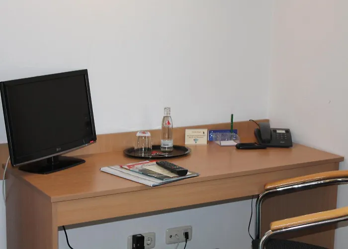 酒店 Filmhotel Lili Marleen 波茨坦