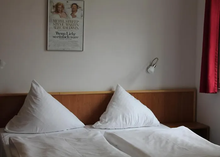 ホテル Filmhotel Lili Marleen 3*