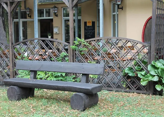 Filmhotel Lili Marleen 3*