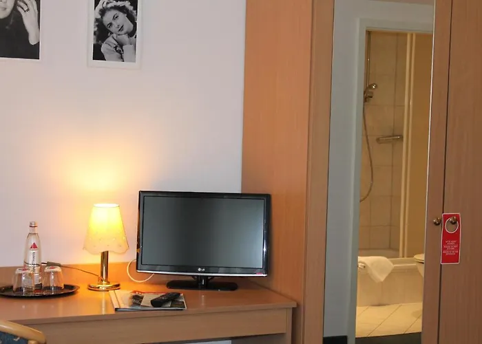 Filmhotel Lili Marleen 3* 波茨坦